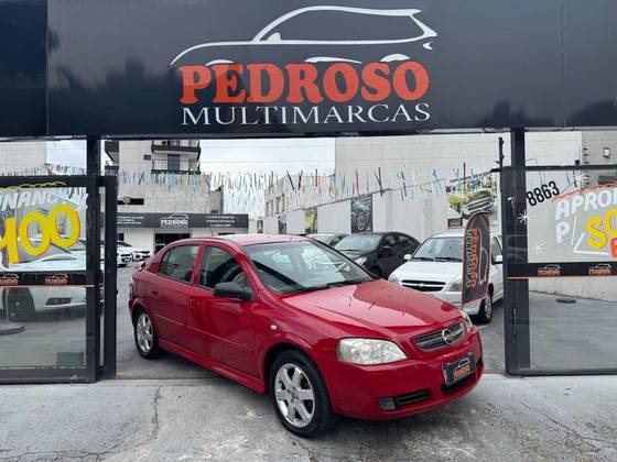 CHEVROLET ASTRA 2.0 MPFI ADVANTAGE 8V FLEX 4P MANUAL CHEVROLET ASTRA 2.0 MPFI ADVANTAGE 8V FLEX 4P MANUAL